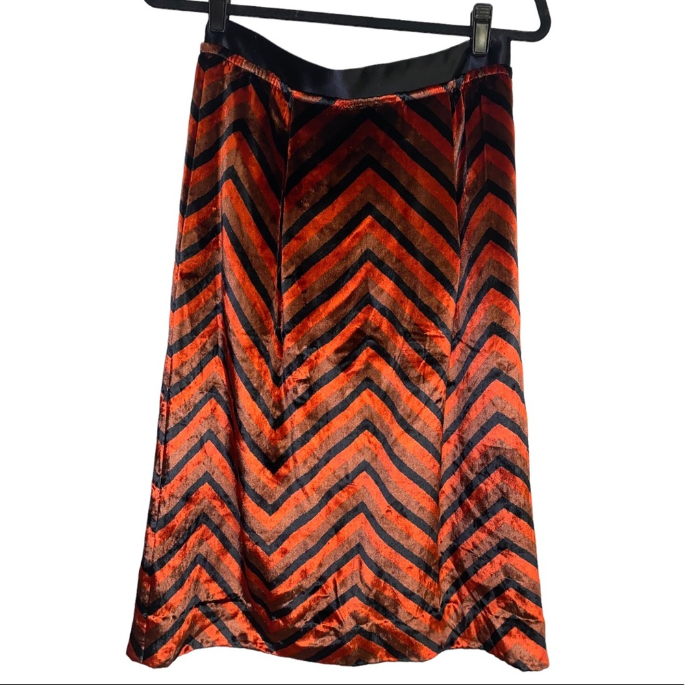 Marc Jacobs absolutely gorgeous velvety chevron midi skirt, w/ silk, stunning! 8